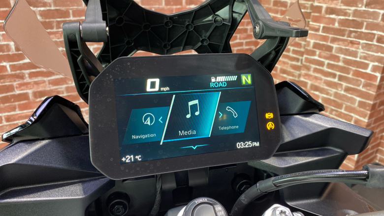 BMW F900 XR